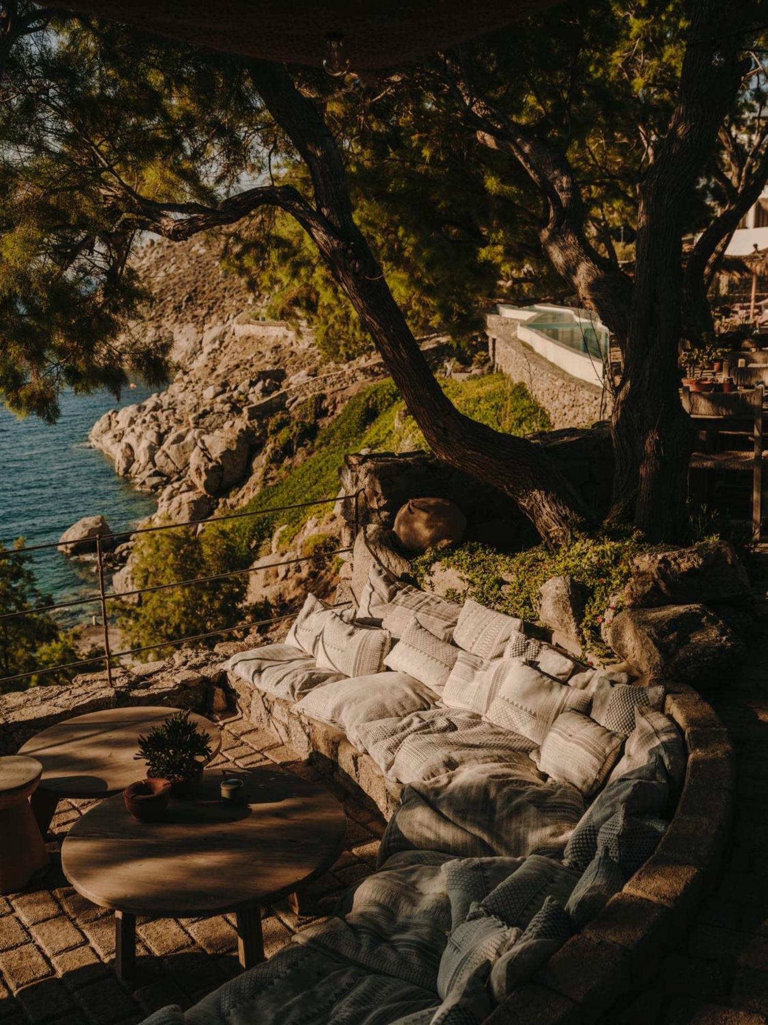 The Wild By Interni Hotell Kalafatis Eksteriør bilde
